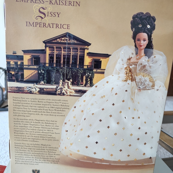 Mattel Barbie Empress Sissy Collector Doll - Picture 7 of 10